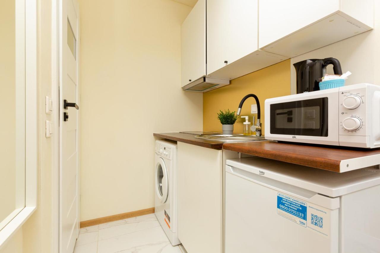 Micro Apartment Miaczynska By Noclegi Renters ワルシャワ エクステリア 写真